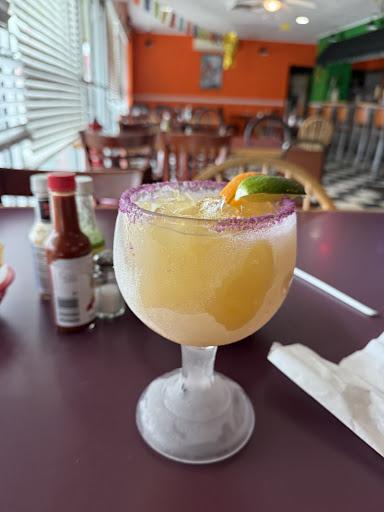Salsa's II